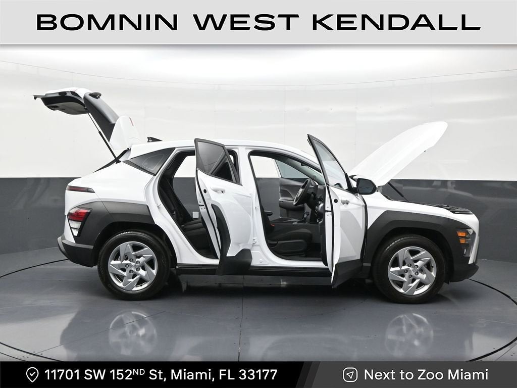 2024 Hyundai Kona SE