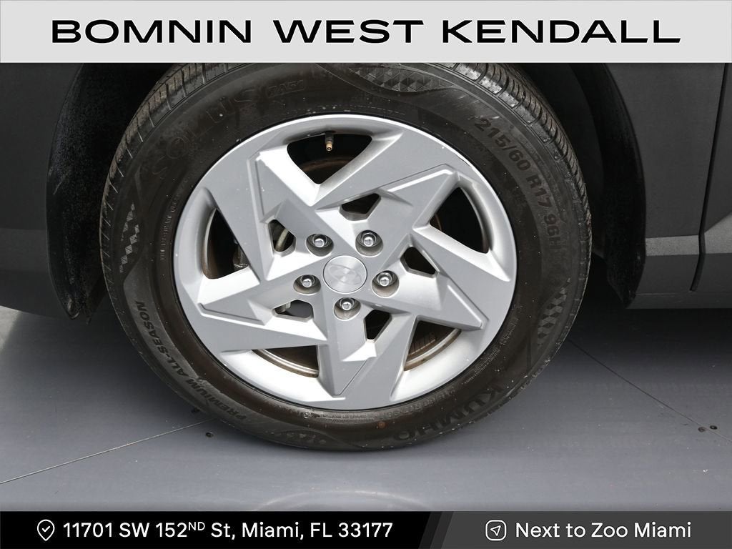 2024 Hyundai Kona SE