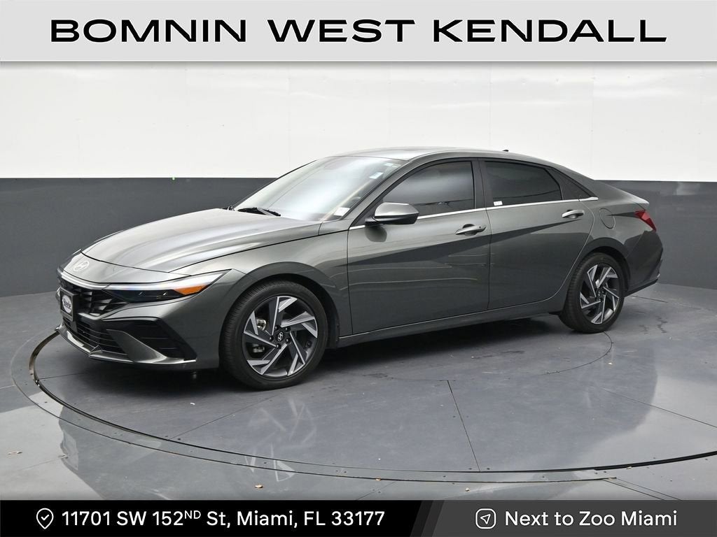 2025 Hyundai Elantra 2.0 SEL Convenience IVT's photo
