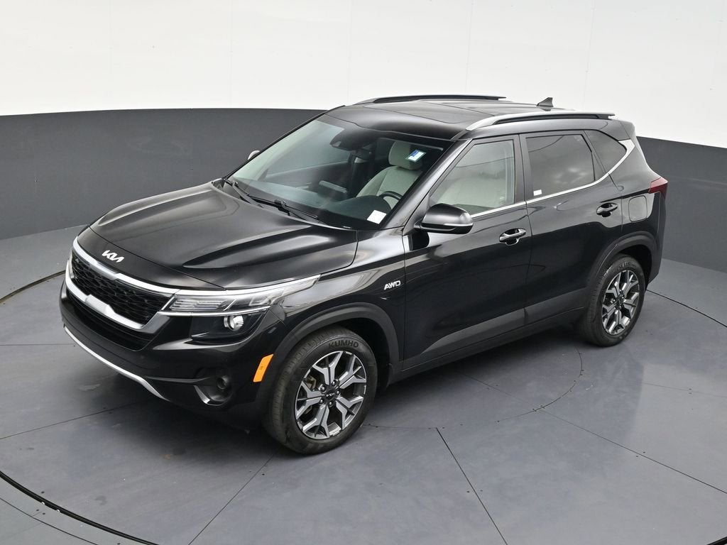 2023 Kia Seltos EX