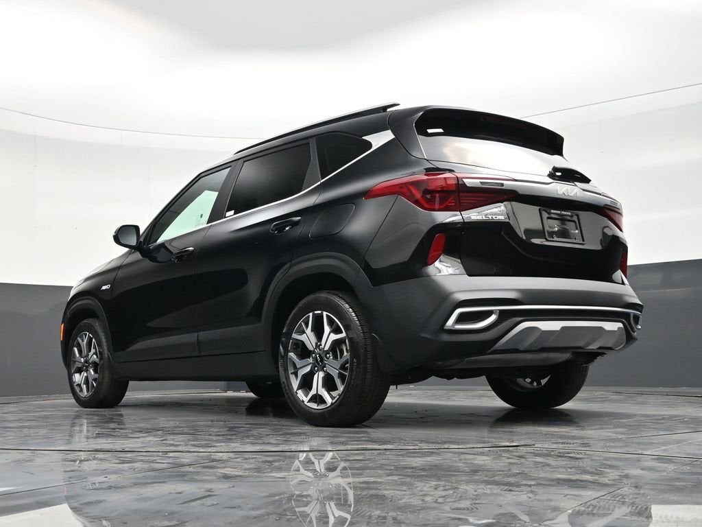 2023 Kia Seltos EX