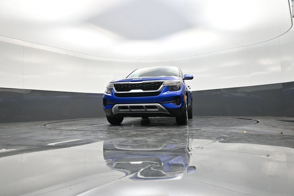 2023 Kia Seltos EX