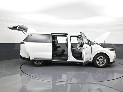 2024 Kia Carnival MPV LX