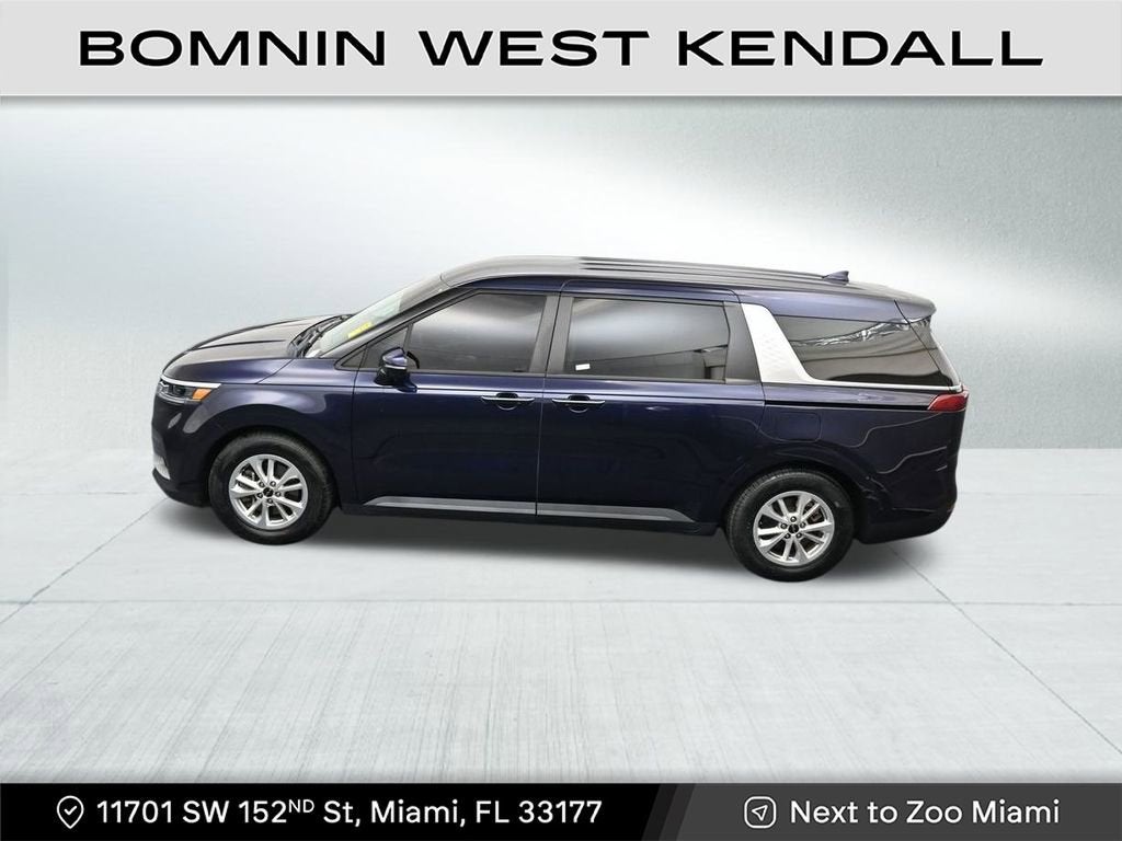 2022 Kia Carnival LXS