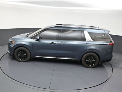 2022 Kia Carnival SX