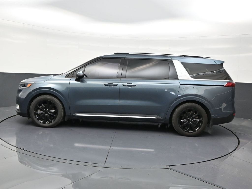 2022 Kia Carnival SX