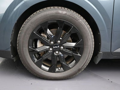 2022 Kia Carnival SX