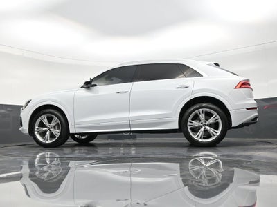 2023 Audi Q8 Premium