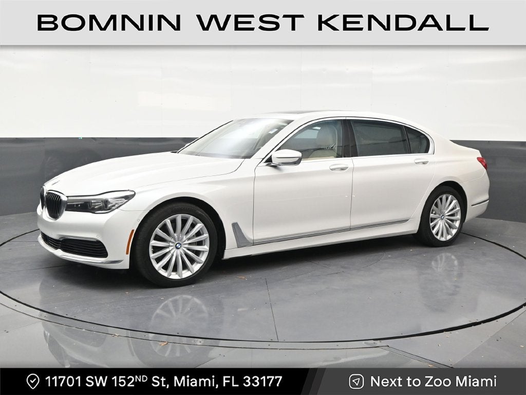 2019 BMW 740i 740i