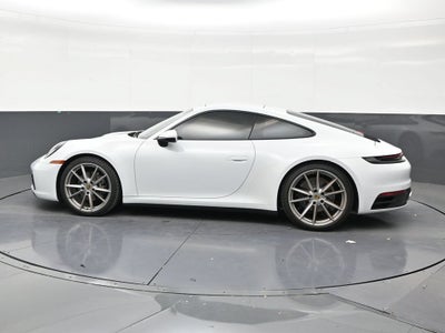 2022 Porsche 911 Carrera