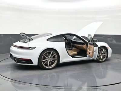 2022 Porsche 911 Carrera