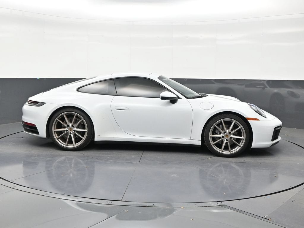 2022 Porsche 911 Carrera
