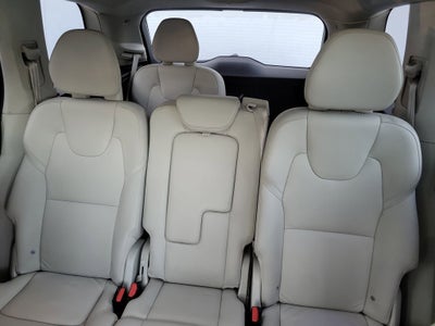 2023 Volvo XC90 Plus
