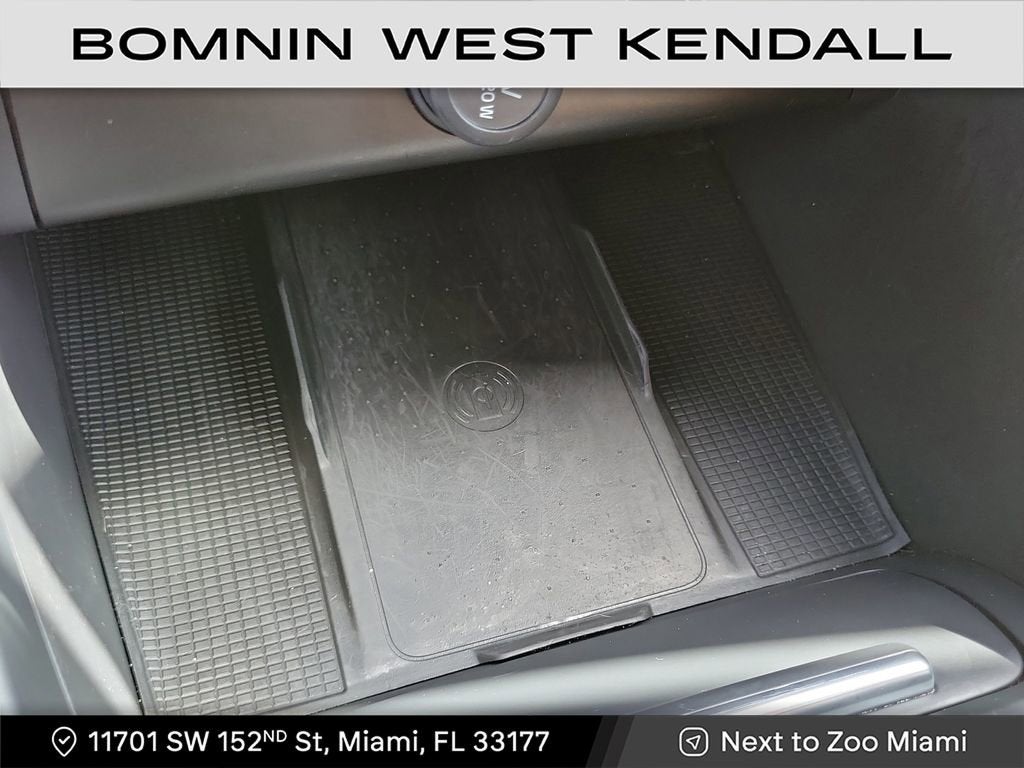 2020 Volvo XC40 Momentum