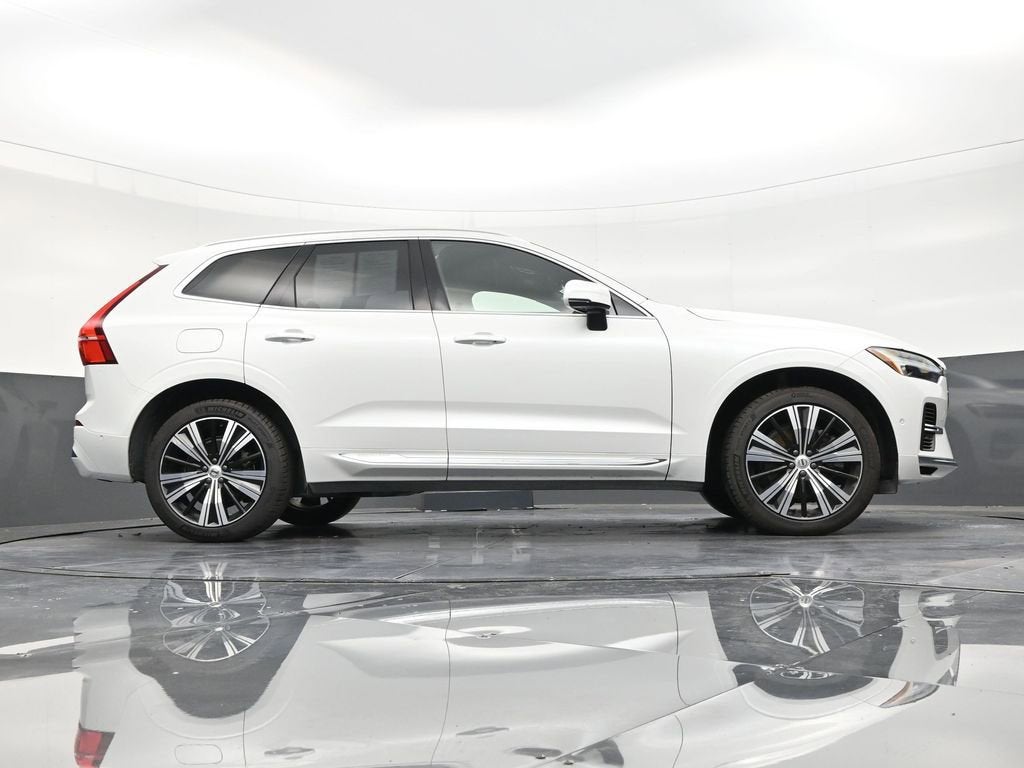 2023 Volvo XC60 Recharge Plug-In Hyb Plus Bright Theme