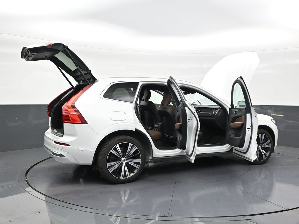 2023 Volvo XC60 Recharge Plug-In Hyb Plus Bright Theme