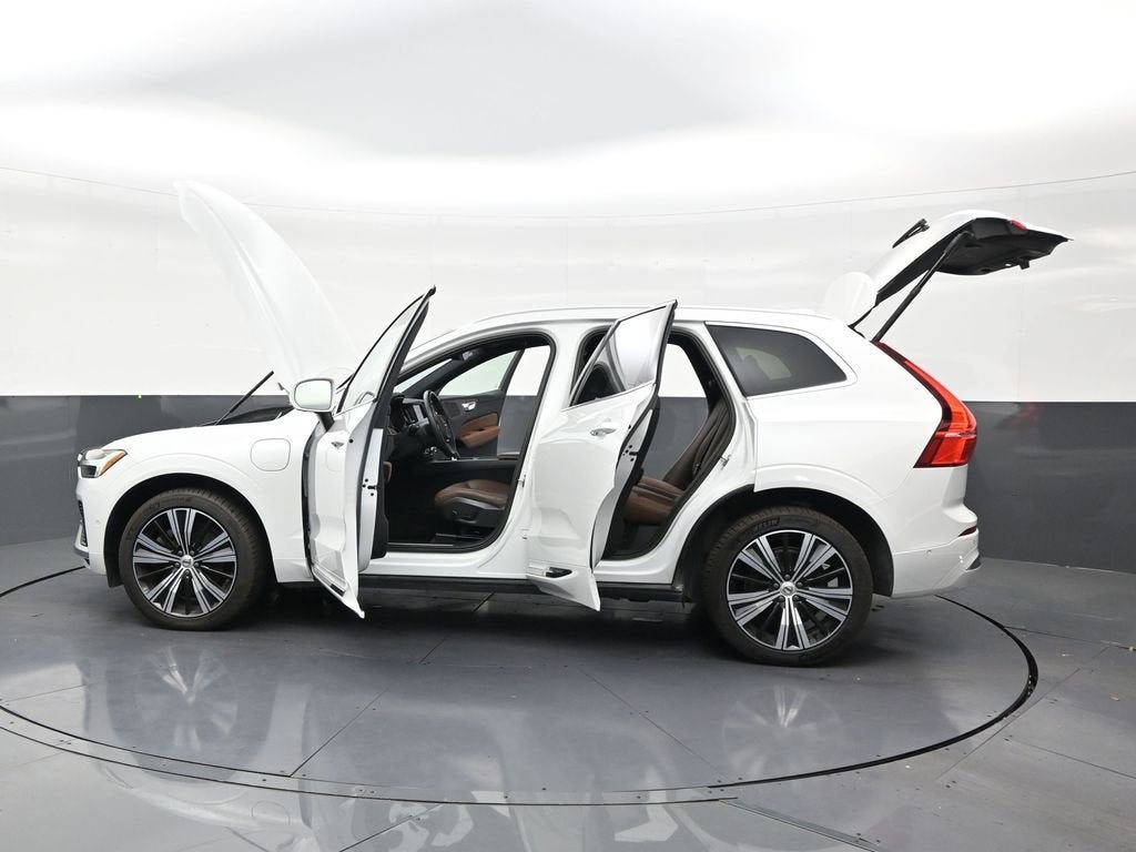 2023 Volvo XC60 Recharge Plug-In Hyb Plus Bright Theme