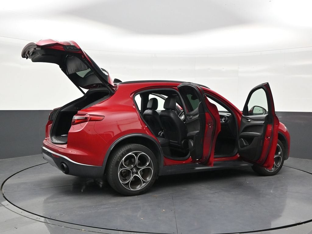 2022 Alfa Romeo Stelvio Ti AWD