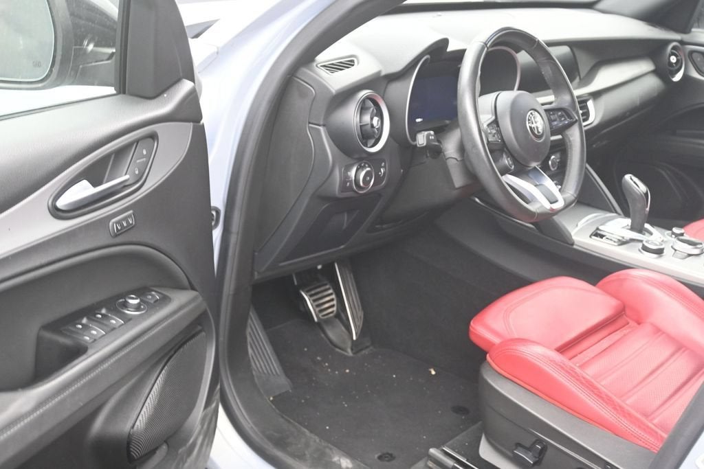 2024 Alfa Romeo Stelvio Ti