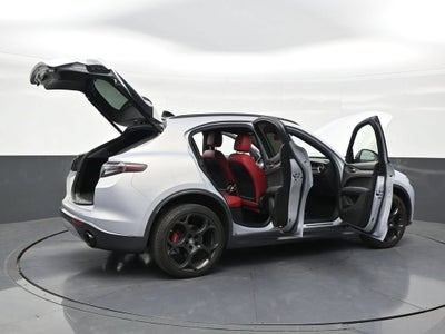 2024 Alfa Romeo Stelvio Ti
