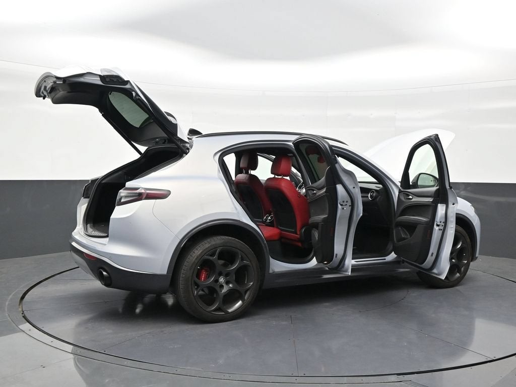 2024 Alfa Romeo Stelvio Ti