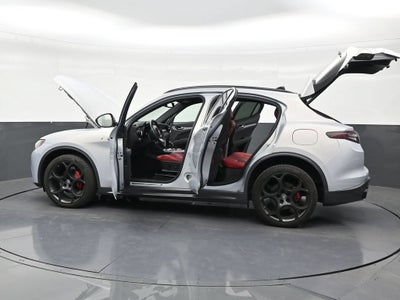 2024 Alfa Romeo Stelvio Ti