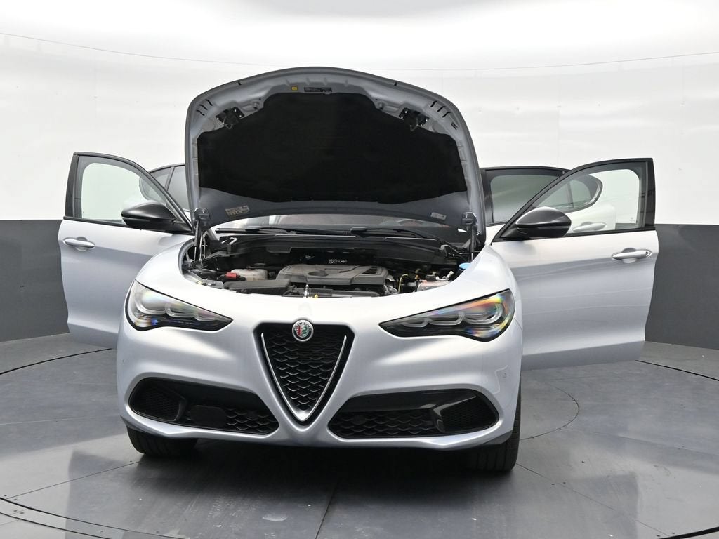 2024 Alfa Romeo Stelvio Ti