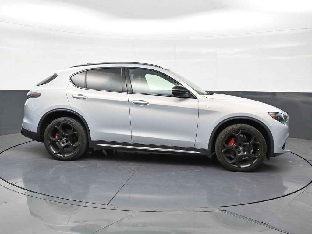 2024 Alfa Romeo Stelvio Ti
