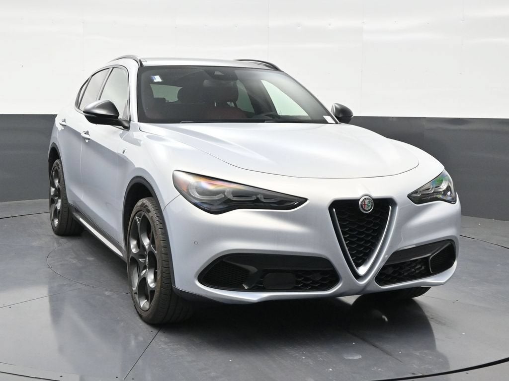 2024 Alfa Romeo Stelvio Ti