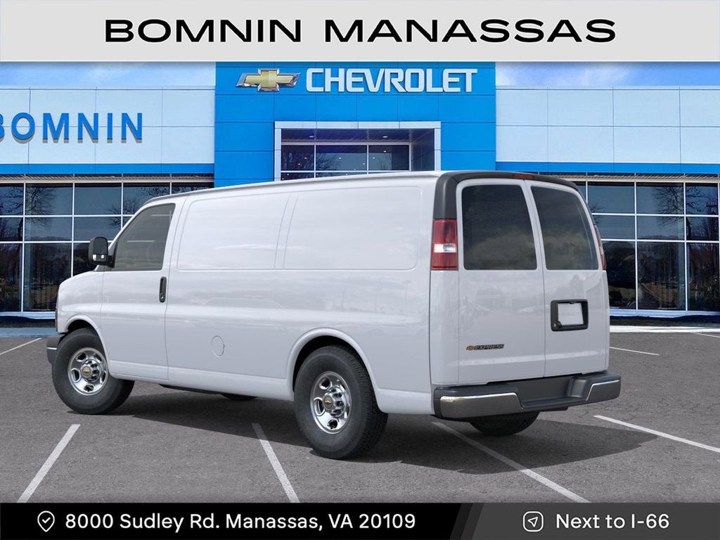 2025 Chevrolet Express Cargo WT