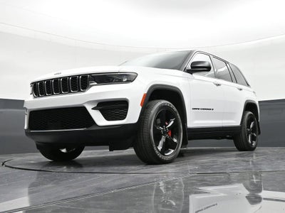 2023 Jeep Grand Cherokee Laredo