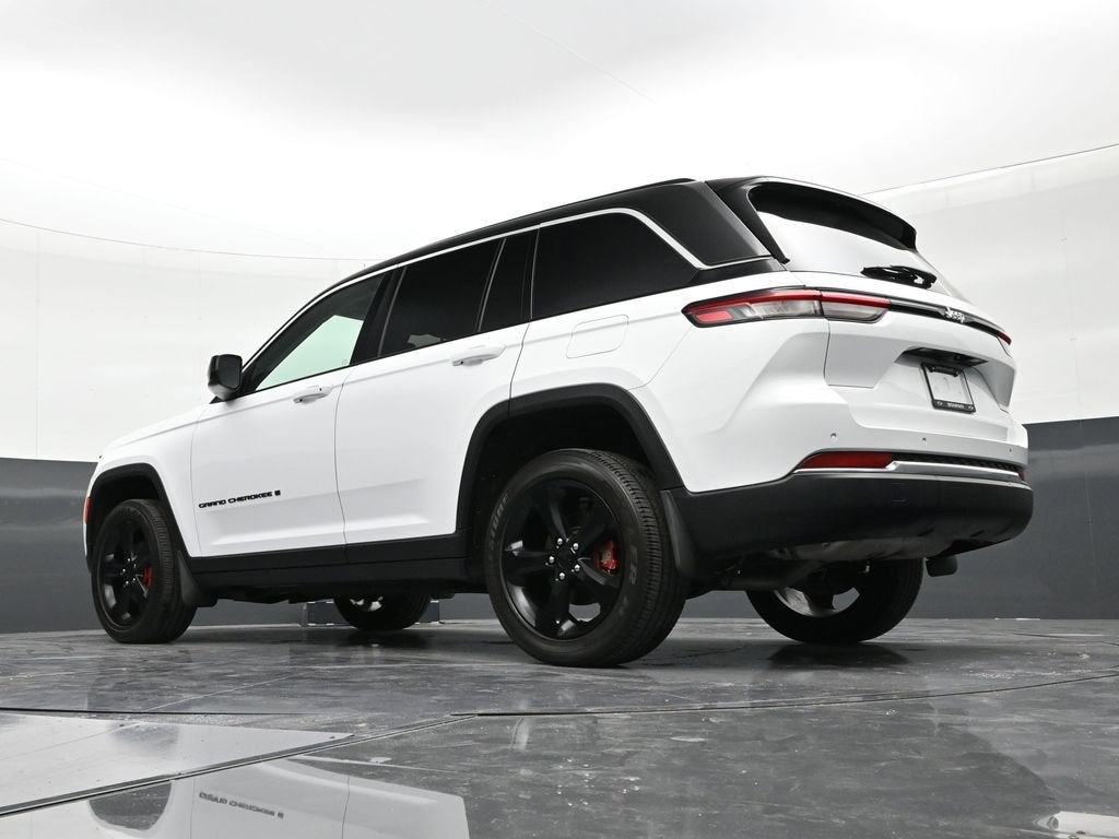 2023 Jeep Grand Cherokee Laredo
