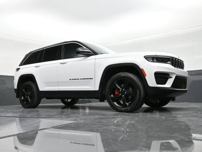 2023 Jeep Grand Cherokee Laredo
