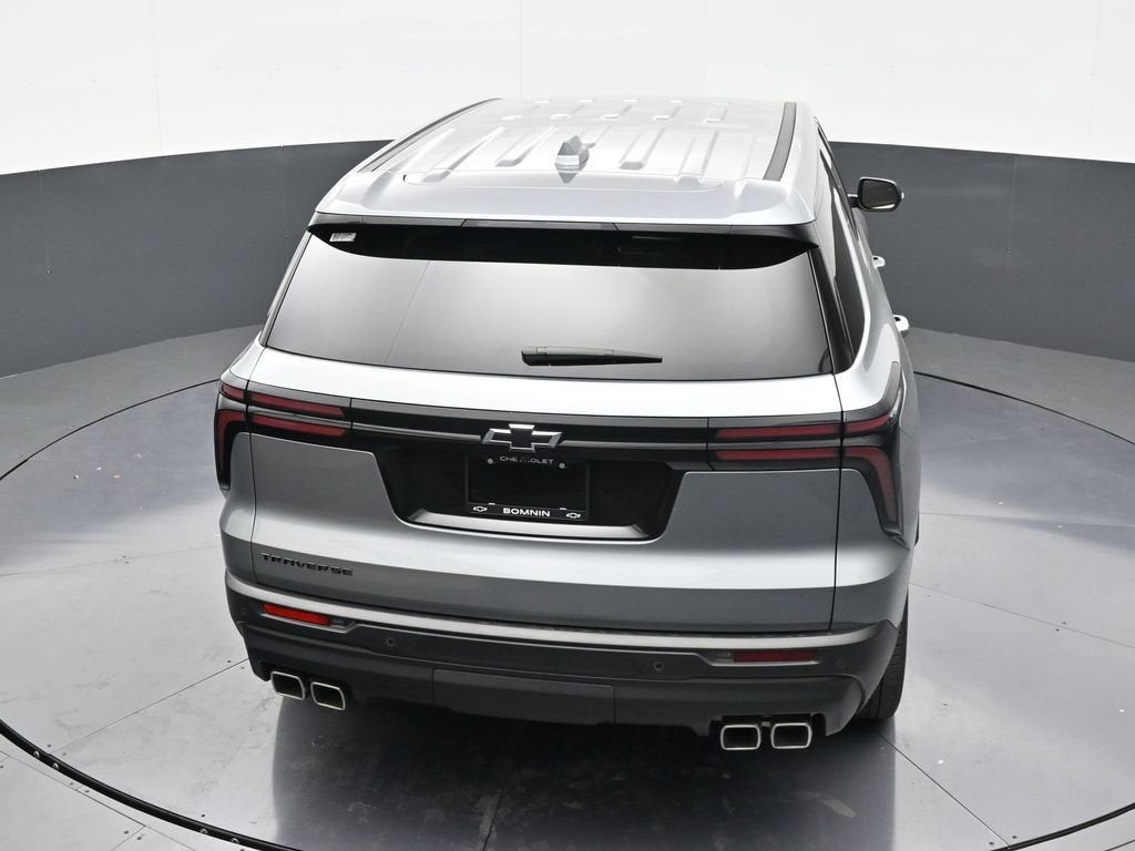 2024 Chevrolet Traverse LS