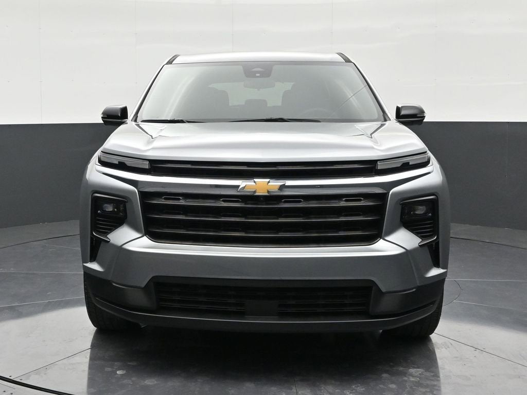 2024 Chevrolet Traverse LS