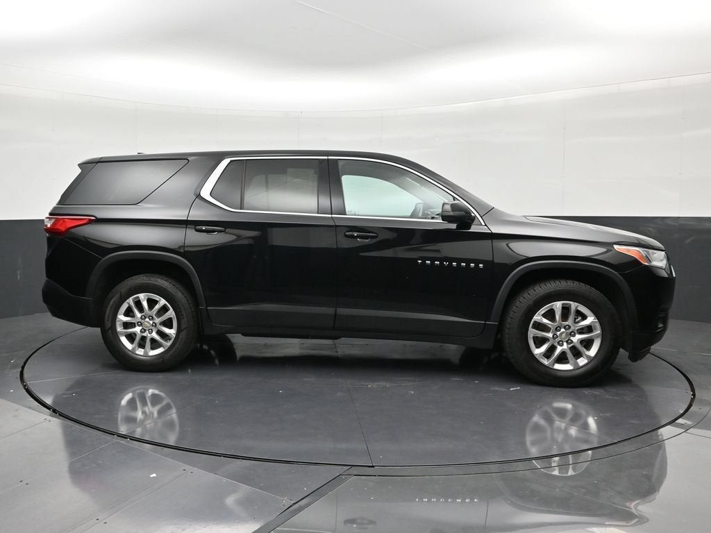 2021 Chevrolet Traverse LS