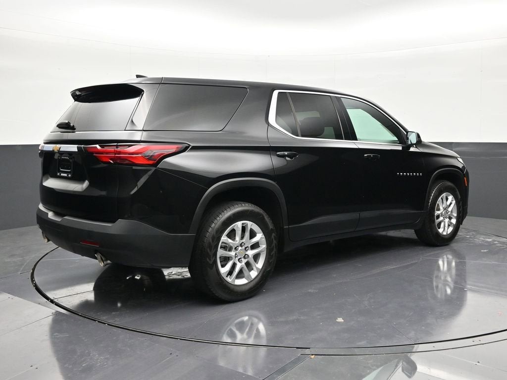 2023 Chevrolet Traverse LS