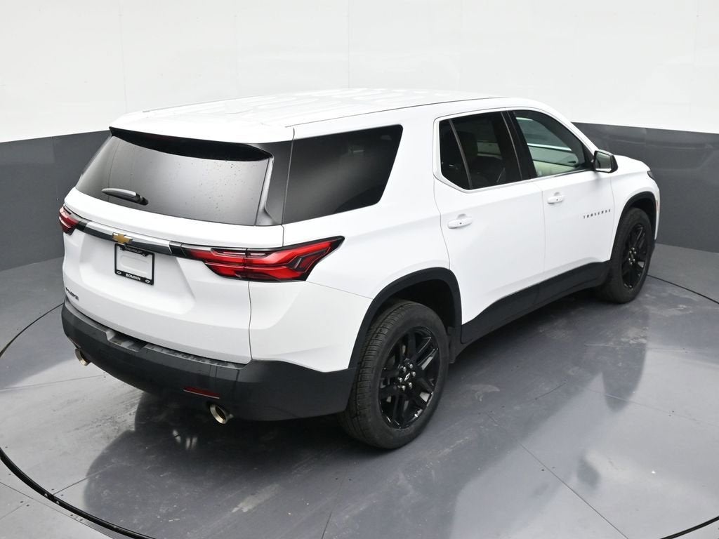 2022 Chevrolet Traverse LS