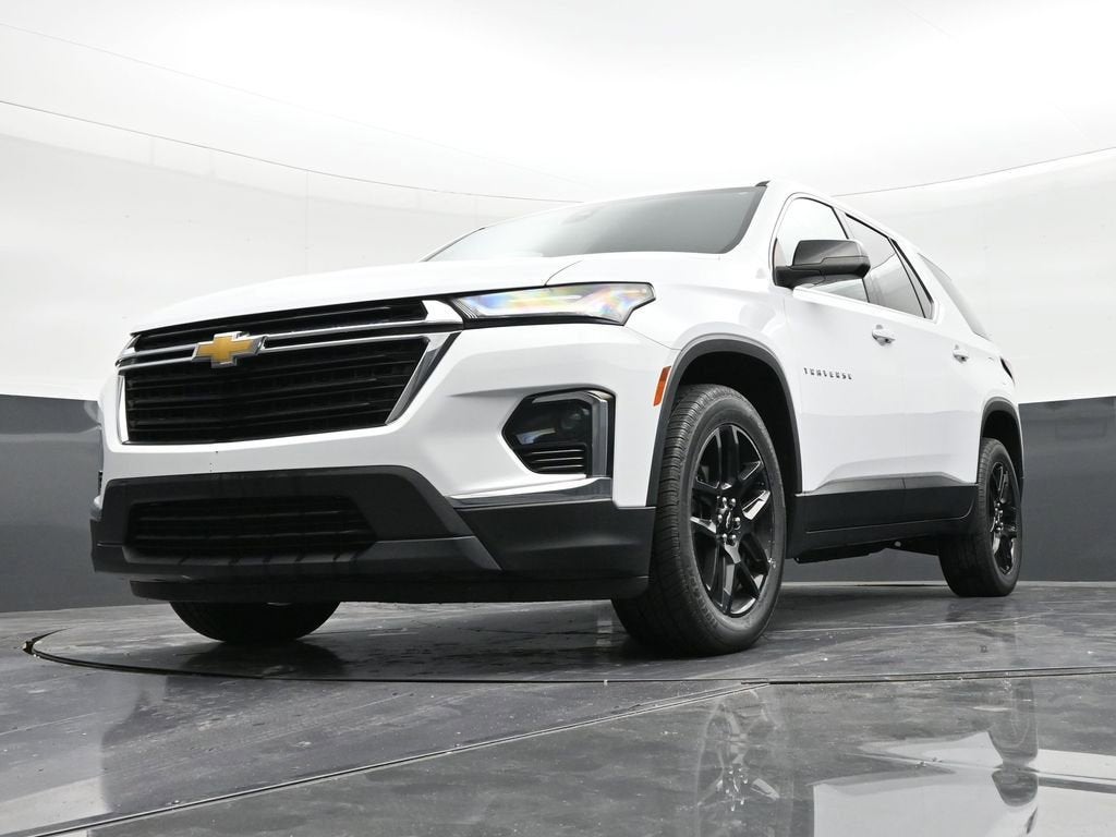 2022 Chevrolet Traverse LS
