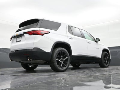 2022 Chevrolet Traverse LS