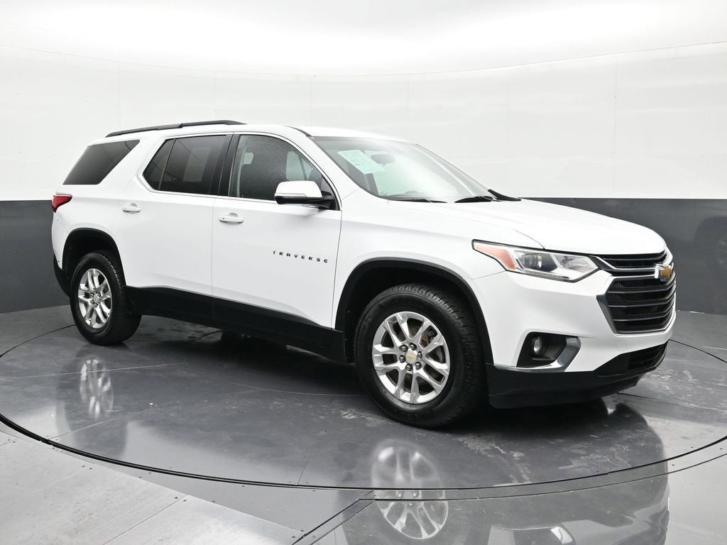 2020 Chevrolet Traverse LT Cloth