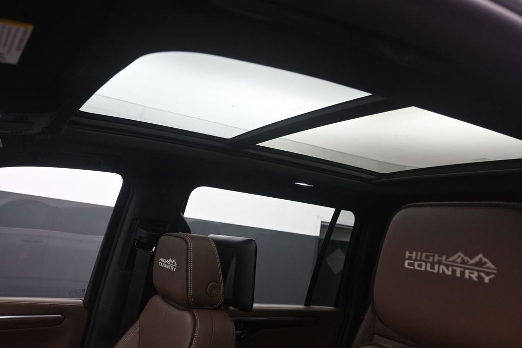 2025 Chevrolet Suburban High Country