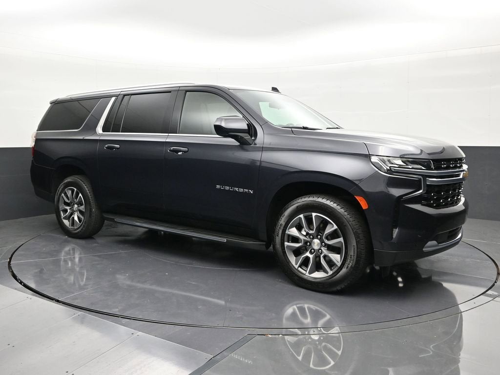 2023 Chevrolet Suburban LS