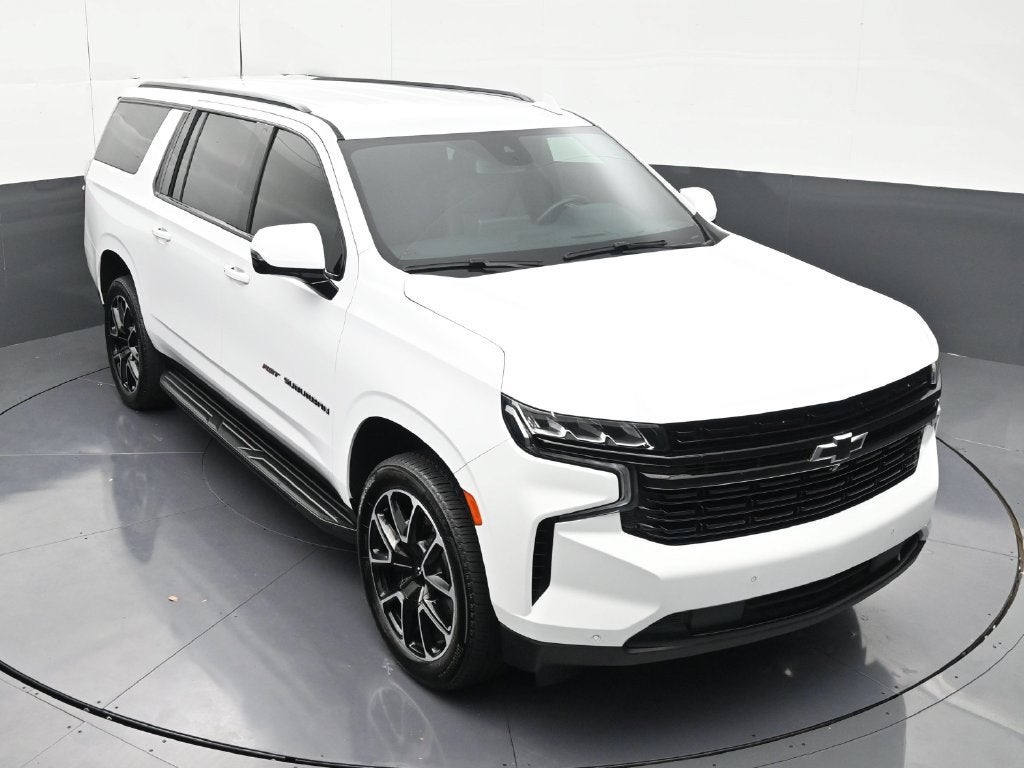 2024 Chevrolet Suburban RST