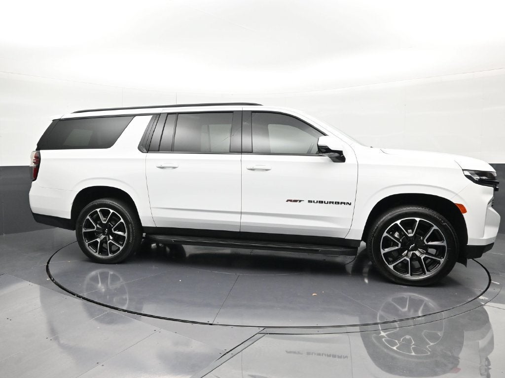 2024 Chevrolet Suburban RST