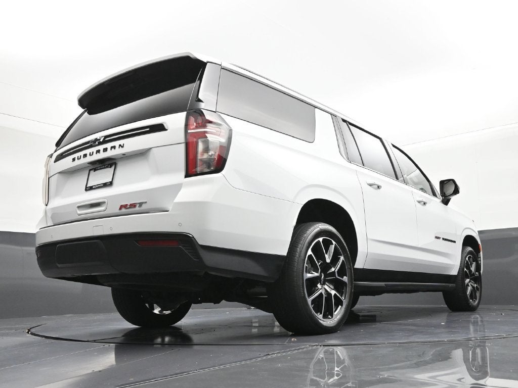 2024 Chevrolet Suburban RST
