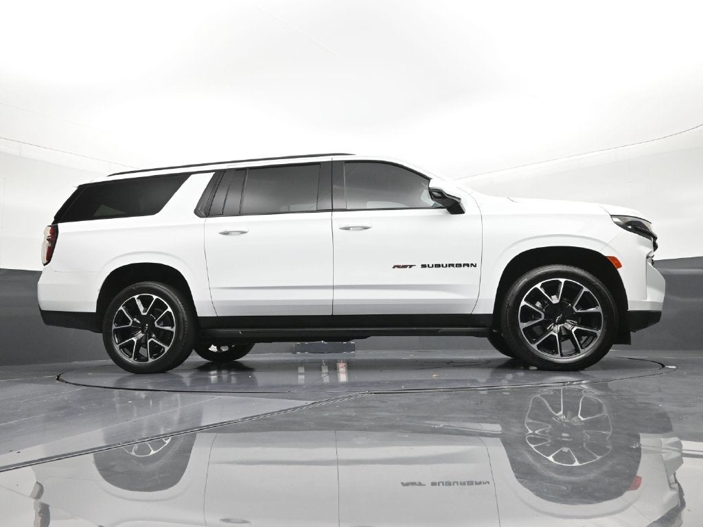 2024 Chevrolet Suburban RST