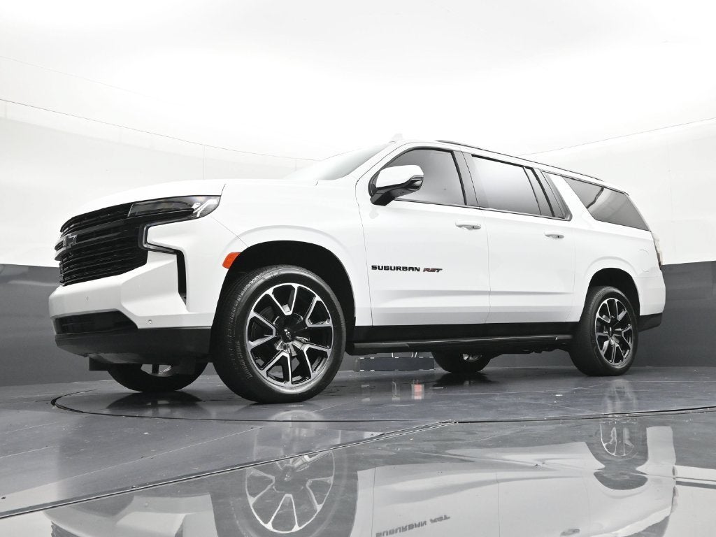 2024 Chevrolet Suburban RST