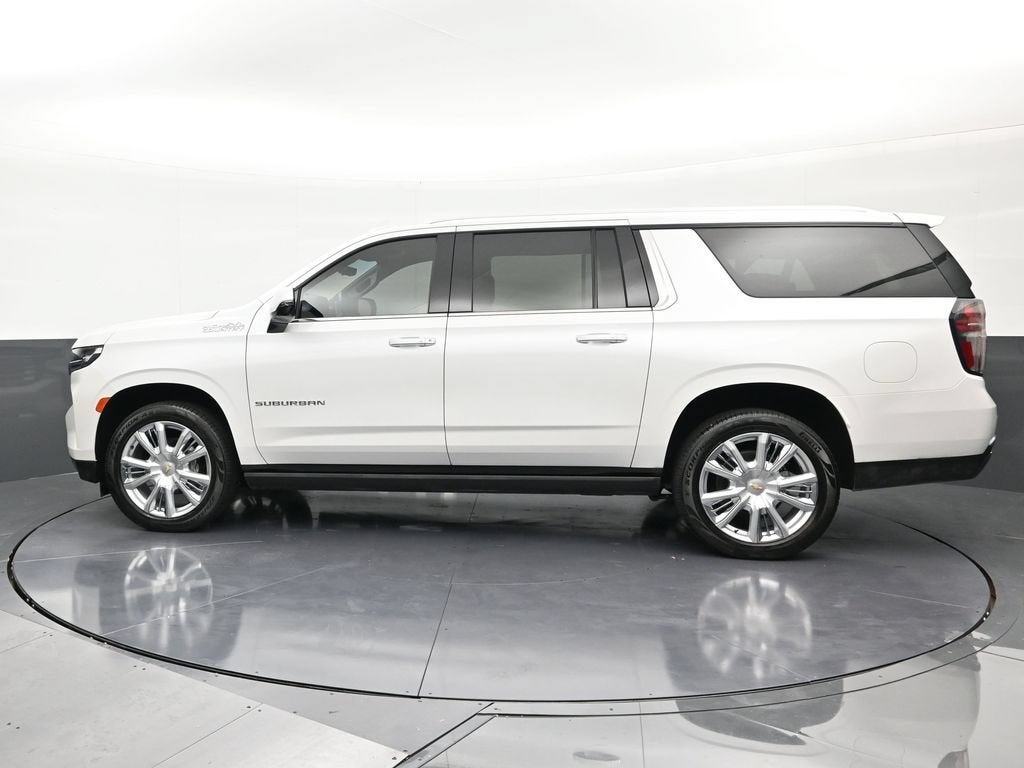 2022 Chevrolet Suburban High Country