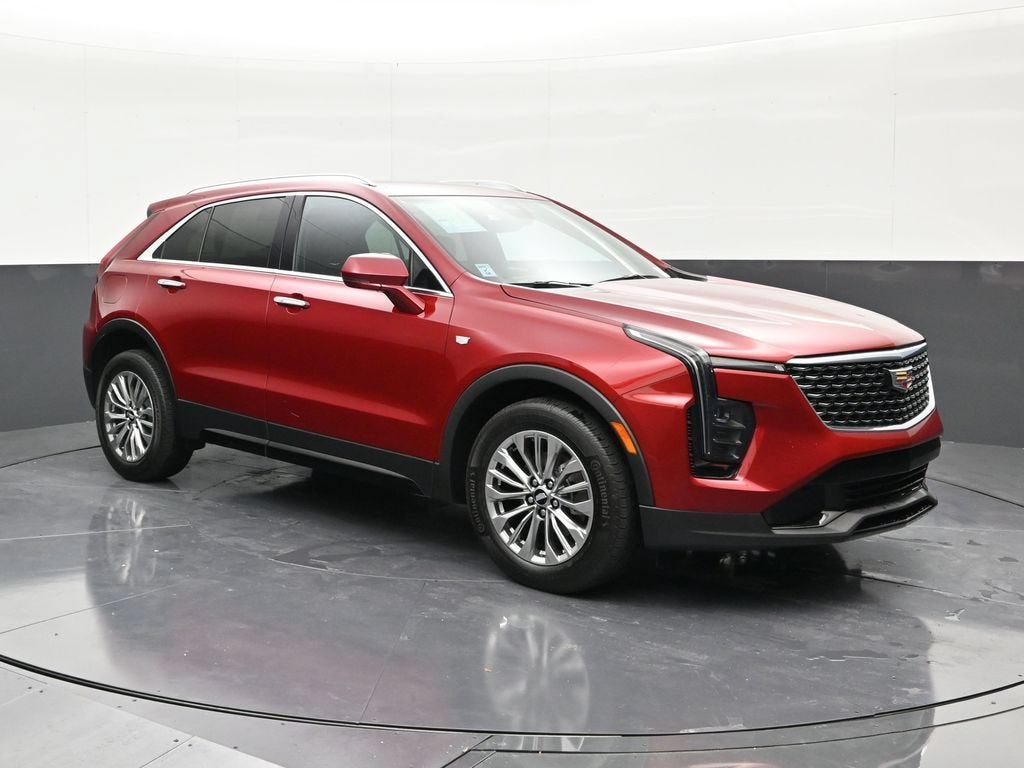 2024 Cadillac XT4 Premium Luxury